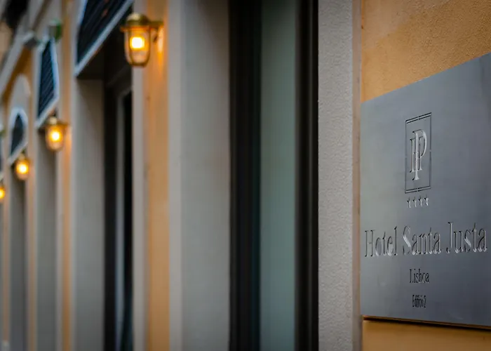 מלון Santa Justa 4*
