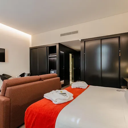 Hotel Santa Justa 4*